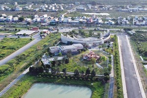 Đất công nghiệp tiếp tục nóng, với giá cho thuê không ngừng tăng trong thời gian gần đây. Trong ảnh: Một khu vực sản xuất công nghiệp tại Hậu Giang. Ảnh: Đ.T