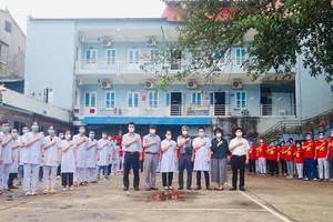 Bác sĩ tình nguyện tới tâm dịch: Không biết ngày về, chỉ hẹn bình an!