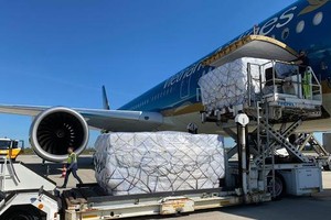 Tính đến 28/6/2021, các hãng hàng không Việt Nam đã hoán đổi 9 tàu bay sang chở hàng theo hình thức tháo ghế hành khách để chở hàng trên khoang.