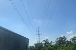 Đường dây 500 kV Tây Hà Nội - Thường Tín: Chậm 16 tháng, Hà Nội lo thiếu điện