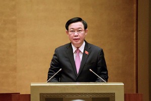 Chủ tịch Quốc hội Vương Đình Huệ nêu rõ kỳ họp đã hoàn thành toàn bộ chương trình đề ra và thành công tốt đẹp.