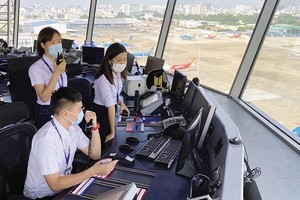 Hoạt động điều hành các chuyến bay đi - đến của VATM.