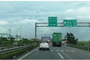 Một đoạn cao tốc Nội Bài - Lào Cai.