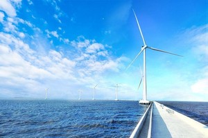 Nhà máy điện gió số 7, thị xã Vĩnh Châu, tỉnh Sóc Trăng đã sẵn sàng hòa lưới điện quốc gia