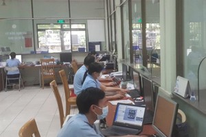 Cục Hải quan Bình Dương xử lý hồ sơ thông quan hệ thống thông quan tự động