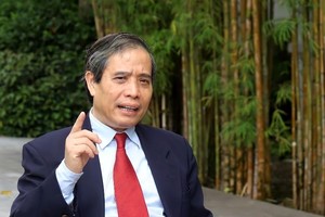 PGS.TS Vũ Minh Khương, Đại học Quốc gia Singapore