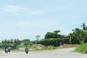 Quảng Ngãi: 8 năm làm được gần 600m đường