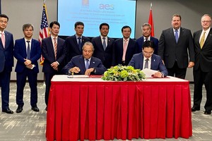 PV GAS và Công ty Đầu tư AES ký kết Thỏa thuận liên doanh thành lập và vận hành Công ty TNHH Kho cảng LNG Sơn Mỹ