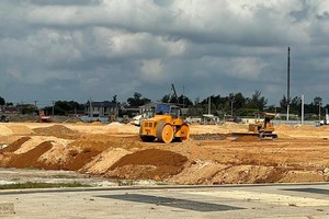 Dự án khu du lịch – dịch vụ Gio Hải, Gio Linh thuộc Tập đoàn T&T Group đang được thi công giai đoạn san lấp.