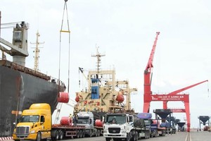 Long An: Nhiều hoạt động sản xuất, kinh doanh và dịch vụ được hoạt động trở lại