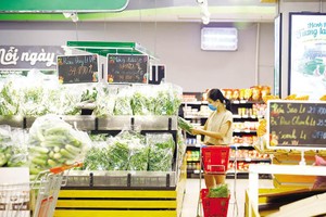 Tập đoàn SK (Hàn Quốc) quyết định rót 340 triệu USD vào The CrownX, đơn vị sở hữu chuỗi cửa hàng WinMart và WinMart+