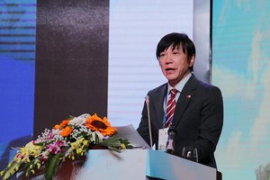 Ông Nakajima Takeo, Trưởng đại diện JETRO Hà Nội, phát biểu tại hội nghị