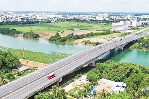 Long An tập trung nguồn lực cho phát triển kết nối giao thông với vùng ĐBSCL và TP.HCM (ảnh: Báo Long An online)
