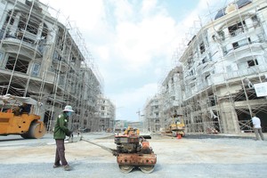 Nhiều dự án lớn khu vực vệ tinh TP.HCM được đầu tư bài bản, đồng bộ để phục vụ nhu cầu giãn dân đô thị. Ảnh: Lê Toàn