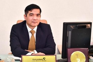 Ông Hoàng Anh Tuấn, Giám đốc Trung tâm tiền mặt Vietcombank tại Hà Nội
