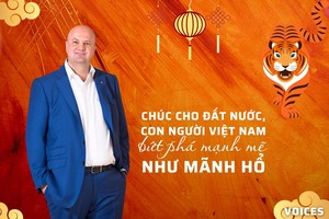 Ông Erwin Popov: Cầu chúc đất nước, con người Việt Nam bứt phá mạnh mẽ như mãnh hổ!