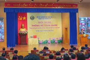 Thủ tướng Chính phủ Phạm Minh Chính phát biểu chỉ đạo Hội nghị Thống kê toàn quốc.