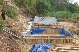 Nạn khai thép trái phép vẫn diễn ra tại mỏ vàng Bồng Miêu.