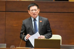 Bộ trưởng Bộ Tài chính Hồ Đức Phớc.