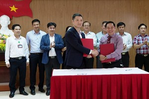 Ngày 30/3, Sở Du lịch Ninh Bình và Trung tâm Xúc tiến Thương mại & Đầu tư tỉnh An Giang đã ký kết thỏa thuận hợp tác quảng bá, xúc tiến du lịch.