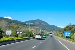 Một đoạn cao tốc Liên Khương - Prenn.