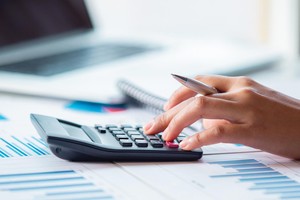 Bảo hiểm nhân thọ đã có hợp đồng trăm tỷ