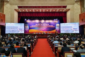 Nhiệm vụ điều chỉnh quy hoạch chung Thành phố cũng đặt ra yêu cầu nghiên cứu định hướng phát triển huyện Hóc Môn và huyện Củ Chi gắn với lộ trình chuyển đổi huyện thành quận hoặc thành phố. Ảnh: Trọng Tín