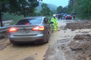 Một đoạn Quốc lộ 4B qua Lạng Sơn.