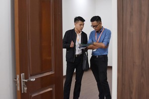 Giá nhà ở đang cao hơn nhiều so với thu nhập của đại bộ phận người dân.