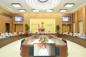 Phiên họp Ủy ban Thường vụ Quốc hội cho ý kiến về việc chuẩn bị Kỳ họp thứ 3 của Quốc hội. 