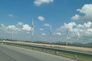 Dự án điện gió ở tỉnh Ninh Thuận. Ảnh: N.T