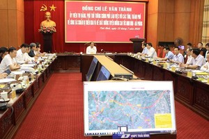 Phó Thủ tướng Chính phủ Lê Văn Thành chủ trì buổi làm việc với các tỉnh, thành phố về triển khai tuyến đường bộ cao tốc Ninh Bình - Nam Định - Thái Bình - Hải Phòng