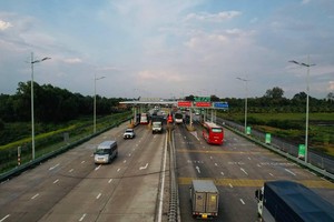 Hiện trung bình mỗi ngày tuyến cao tốc Trung Lương - Mỹ Thuận phục vụ khoảng 30.000 lượt xe.