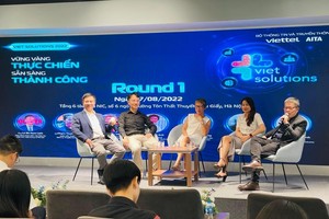 Các diễn giả chia sẻ kinh nghiệm tại Hội thảo.