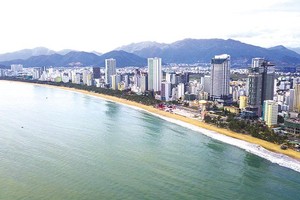 Dù ngành du lịch đã phục hồi, nhưng thị trường condotel vẫn rất đìu hiu. Ảnh: Lê Toàn