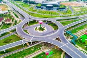 Quảng Nam thống nhất điều chỉnh, mở rộng quy hoạch Khu cảng, logistics và phi thuế quan Chu Lai - Trường Hải.