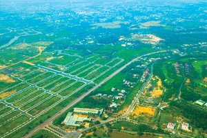 Đất đai là lĩnh vực phức tạp, có liên quan trọng yếu đến nhiều lĩnh vực kinh tế khác. Ảnh: Lê Toàn