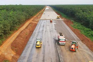 Lời hứa đưa 4 dự án thành phần cao tốc Bắc - Nam phía Đông về đích đúng tiến độ