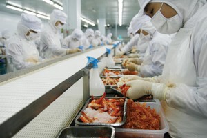 Lạm phát cao tại các thị trường xuất khẩu đang tác động tiêu cực tới doanh nghiệp chế biến tôm xuất khẩu