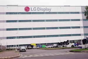 LG đang có kế hoạch chi tiếp 300 triệu USD để mở rộng Nhà máy LG Display và rất có thể, sẽ sản xuất iPad, Apple Watch tại Việt Nam