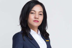 Nữ doanh nhân Nguyễn Đức Thạch Diễm, Phó chủ tịch thường trực HĐQT, kiêm Tổng giám đốc Sacombank.