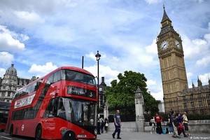 Nền kinh tế Anh suy giảm 0,2% trong quý III/2022. Ảnh: AFP