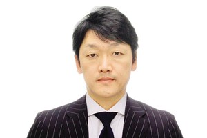 Ông Kazuhiko Yoshimatsu, Tổng giám đốc, kiêm Trưởng đại diện của Sở Giao dịch chứng khoán Tokyo (TSE) tại Singapore