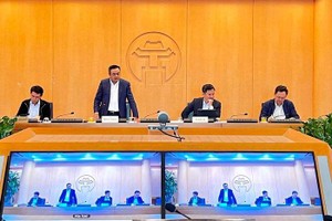 Chủ tịch UBND Thành phố Hà Nội Trần Sỹ Thanh yêu cầu các sở, ngành, địa phương phải tập trung thực hiện quyết liệt các giải pháp để nâng tỷ lệ giải ngân vốn đầu tư công của Thành phố.