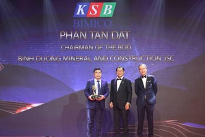 KSB và ông Phan Tấn Đạt, Chủ tịch HĐQT nhận giải thưởng Doanh nghiệp và doanh nhân xuất sắc châu Á lần thứ 2 liên tiếp