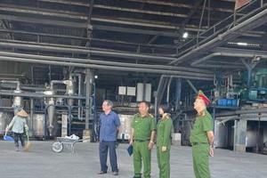 Lực lượng chức năng Gia Lai kiểm tra công tác phòng cháy chữa cháy ở doanh nghiệp. Ảnh minh họa