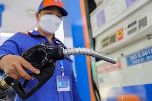 Bộ Công thương đề xuất rút ngắn thời gian điều hành giá xăng dầu xuống 7 ngày