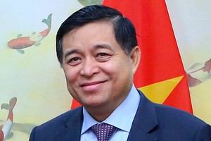 Bộ trưởng Bộ Kế hoạch và Đầu tư Nguyễn Chí Dũng.