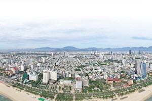 Vùng Bắc Trung Bộ và Duyên hải Trung Bộ có vai trò đặc biệt quan trọng về kinh tế. Trong ảnh: TP. Đà Nẵng, một địa phương có mức tăng trưởng cao trong Vùng