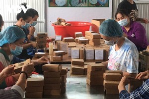 Doanh nghiệp chật vật tìm vốn, giữ đơn hàng, duy trì việc làm cho người lao động